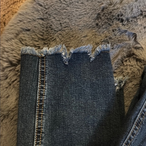 Women's Distressed Blue Jeans - Picture 2 of 10